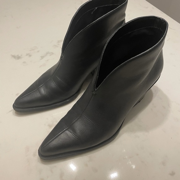 Zara Leather Booties - Picture 5 of 5